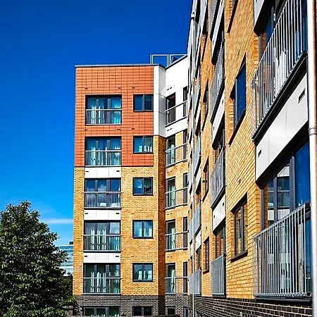 Marlin Apartments Stratford-3